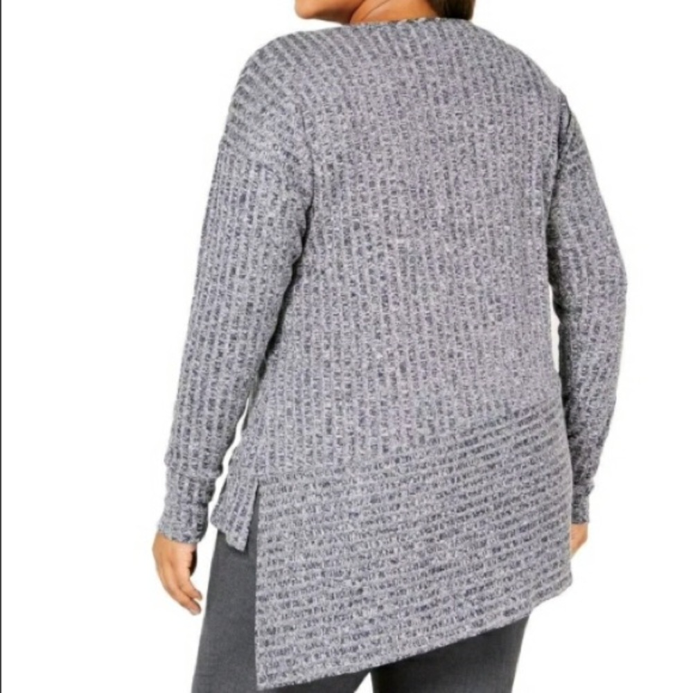 Asymmetrical Top - Picture 6 of 6